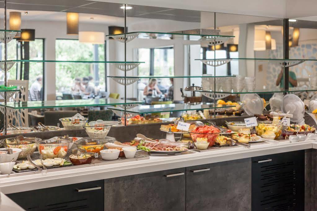 Logis Hotel Restaurant & Spa Au Comte D'Ornon 그라디냥 외부 사진